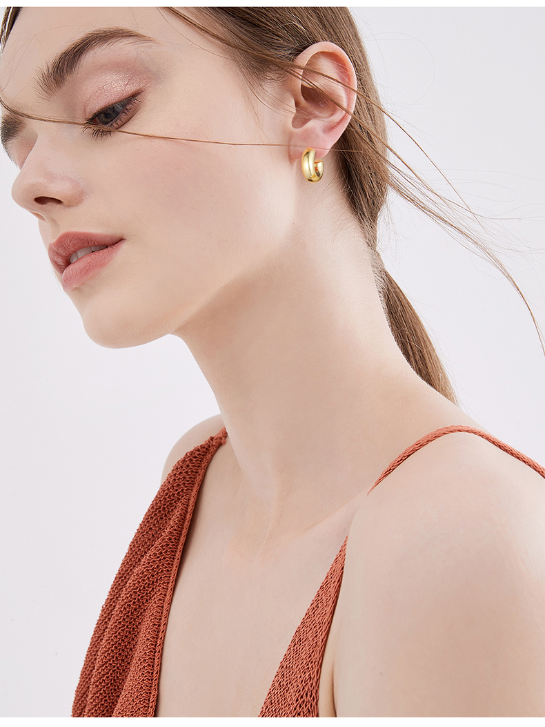 Giuno C-förmige Ohrringe aus Edelstahlrohr